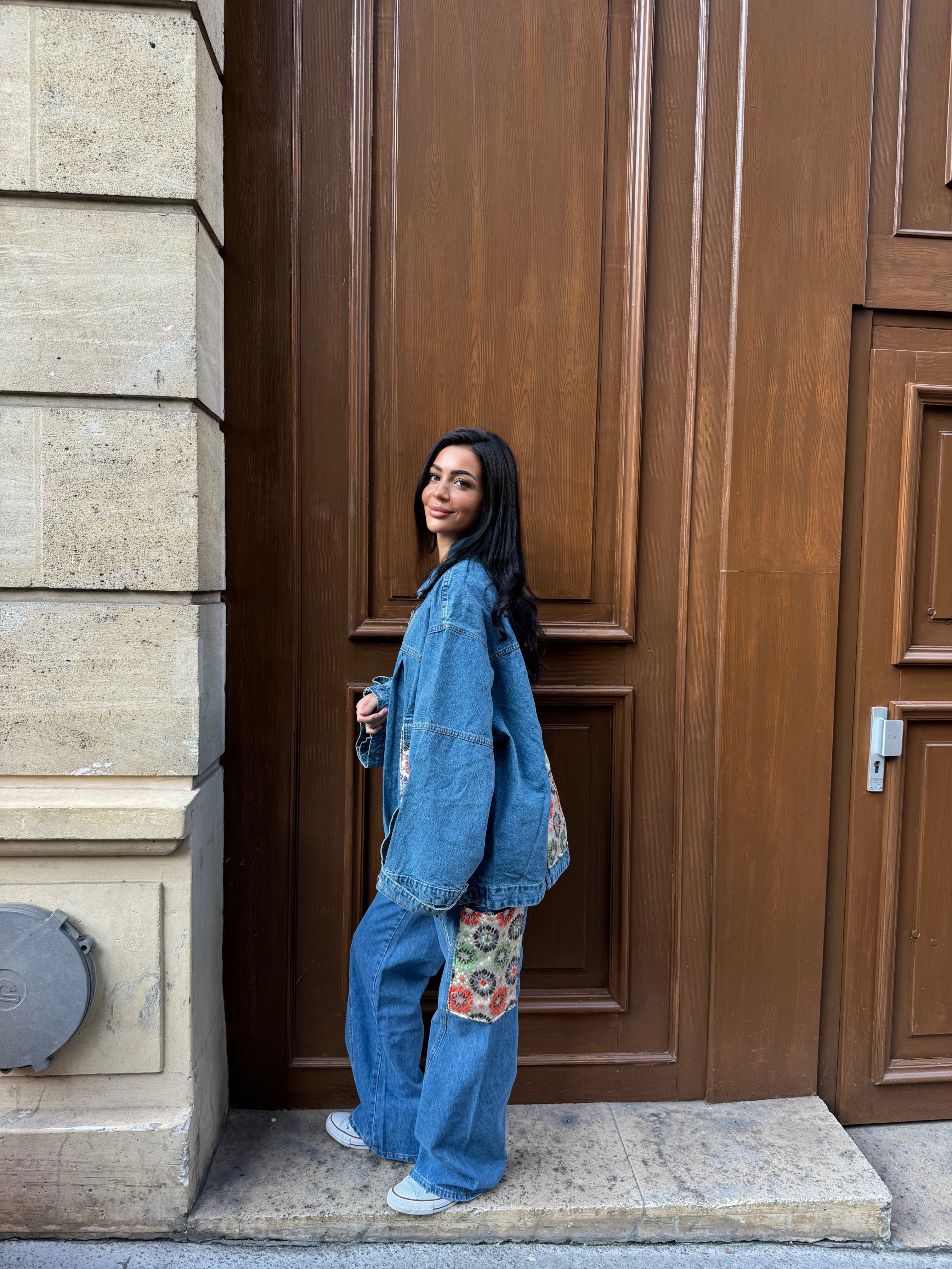 VESTE EN JEAN  OVERSIZE EMPIÈCEMENT BROCART